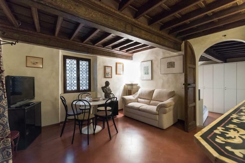 Renaissance Apartment Florencja Zewnętrze zdjęcie